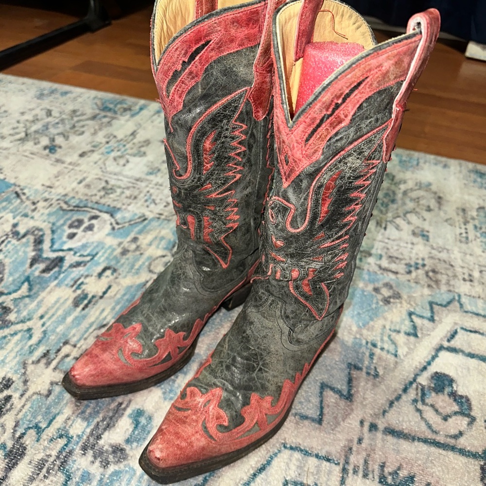 Discontinued Thunderbird Corral Boots